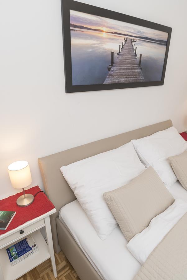 Hideaway Am Tabor Apartman Bécs Kültér fotó
